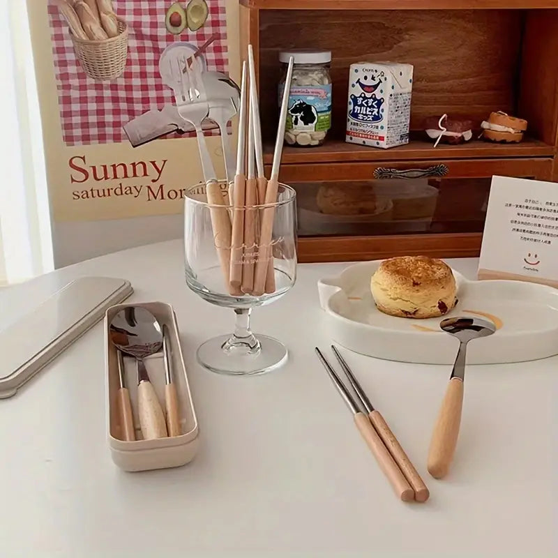 Stainless Steel Cutlery Set with Wooden Handles (1 Set)