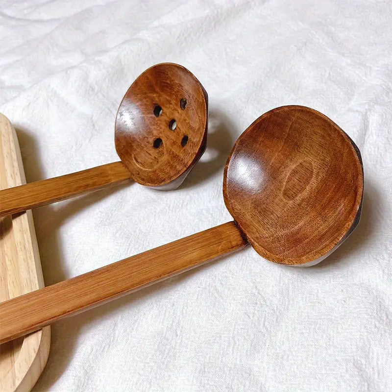 Solid Wood Ramen Spoon - Turtle Shell Design, 8.3in