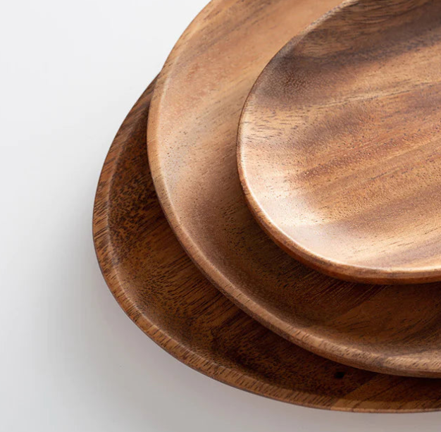 Irregular Solid Wood Plate for Nuts and Snacks