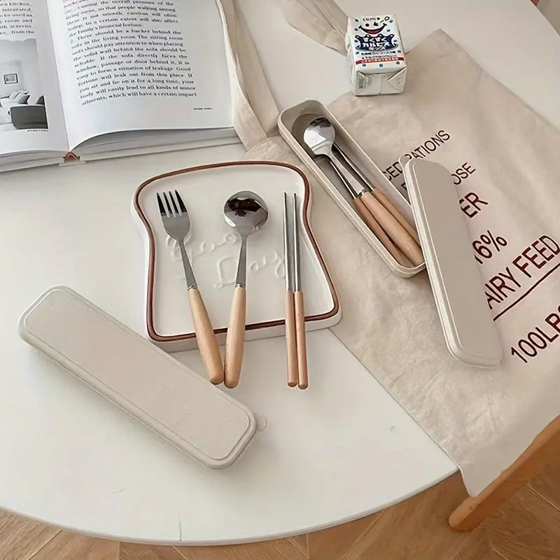 Stainless Steel Cutlery Set with Wooden Handles (1 Set)