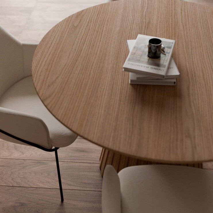 NAYLA Table