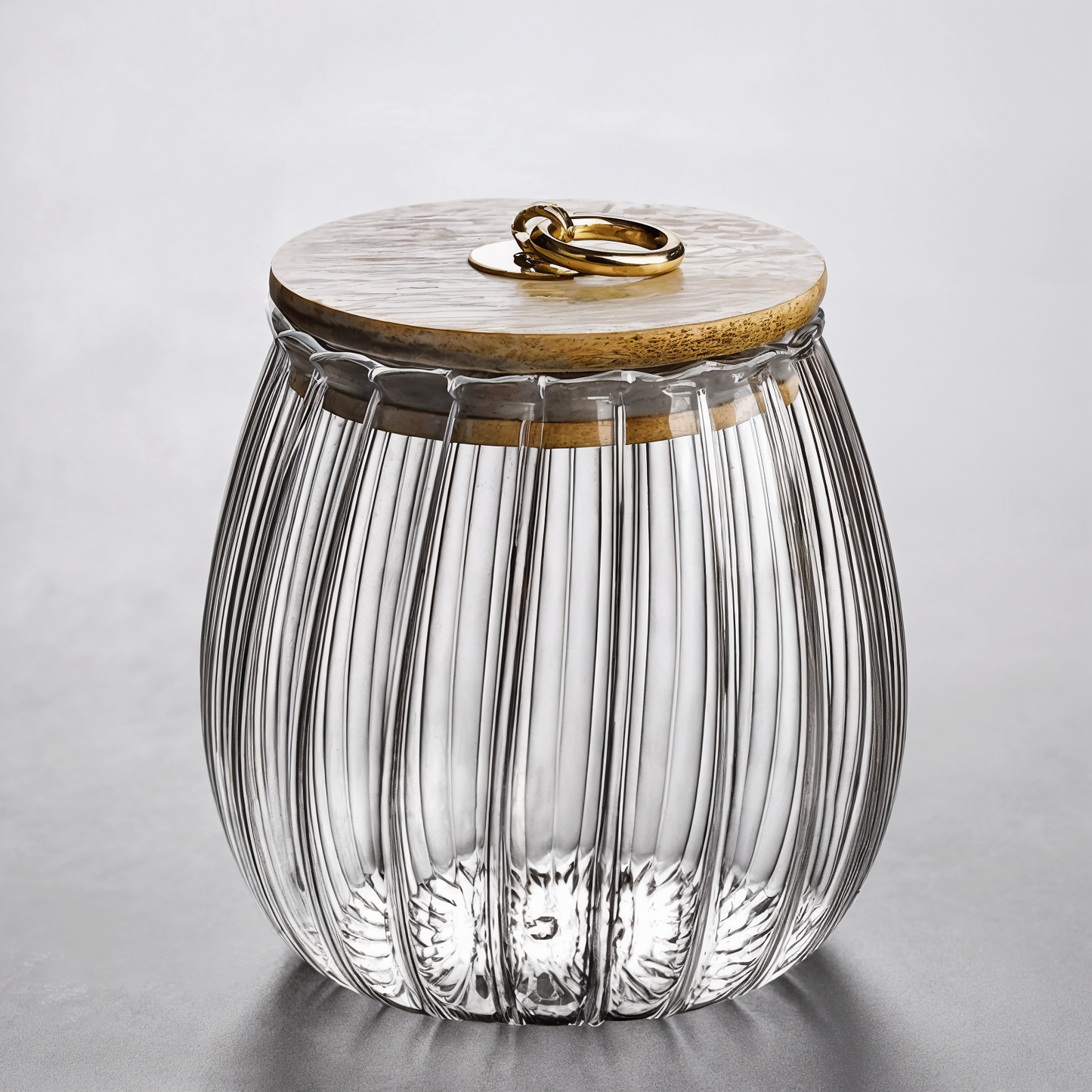 Dustproof Glass Storage Jar with Bamboo Lid